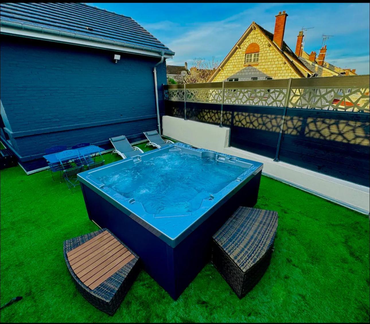 La Maison Du Faubourg Jacuzzi Vitry-le-François Eksteriør bilde