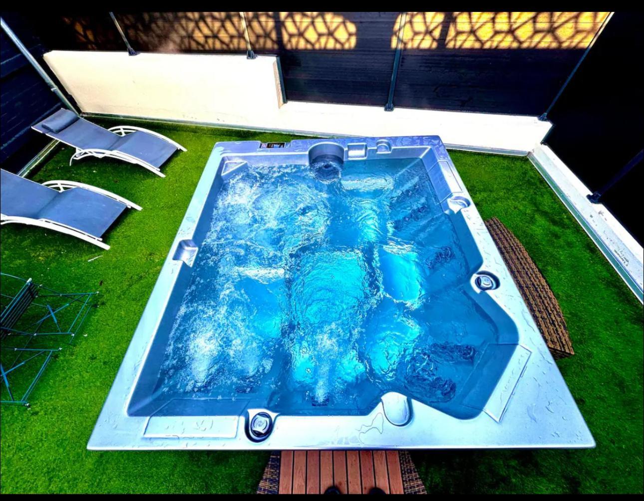 La Maison Du Faubourg Jacuzzi Vitry-le-François Eksteriør bilde